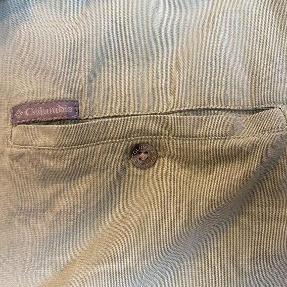 Columbia Mens Shirt XL Green Short-Sleeve Button-Up Cotton Blend Casual Outdoor - Picture 8 of 10